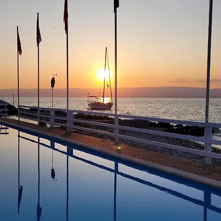 וילה Exclusive Lakeside Experience By Geneva
