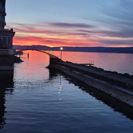 Exclusive Lakeside Experience By Geneva Villa *