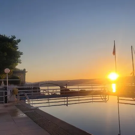 Villa Exclusive Lakeside Experience By Geneva Maxilly-sur-Leman